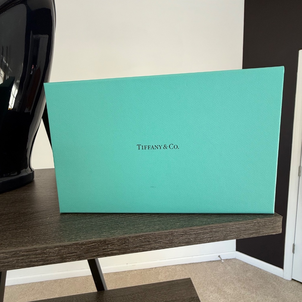 Tiffany & Co. Blue Gift Box with Lid Empty 7.5” x 4.5” x 4” - Picture 3 of 10